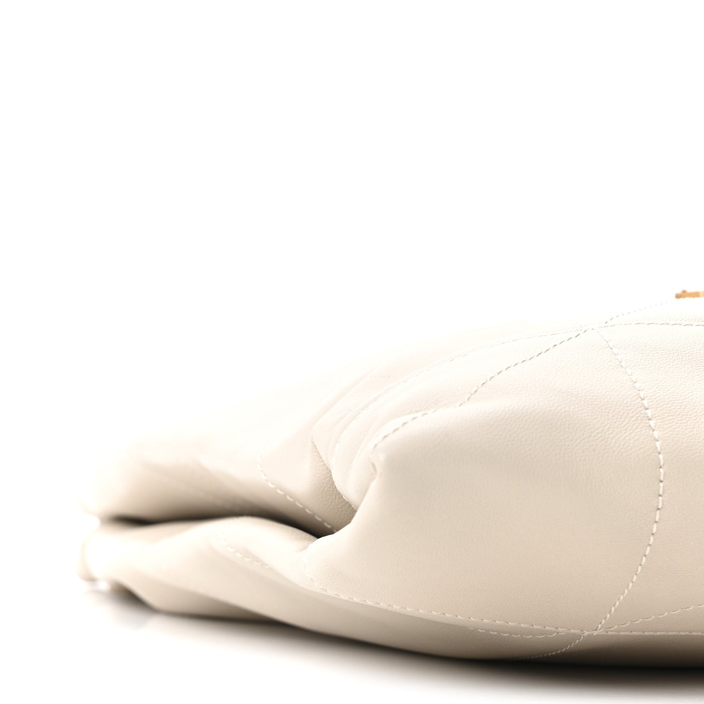 Lambskin Matelasse Monogram Medium Jamie 4.3 Pochon Blanc Vintage