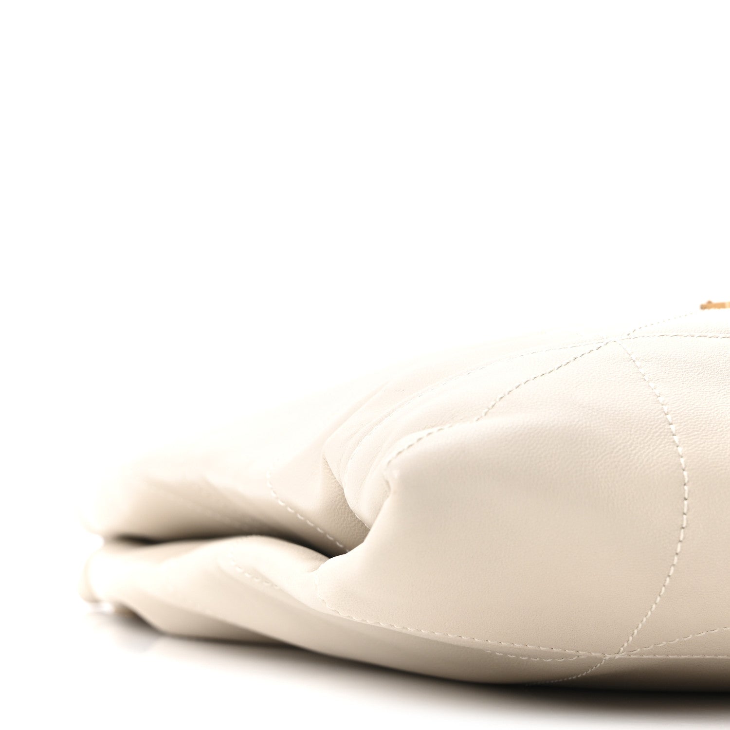 Saint Laurent Lambskin Matelasse Monogram Medium Jamie 4.3 Pochon Blanc Vintage 10 of 11
