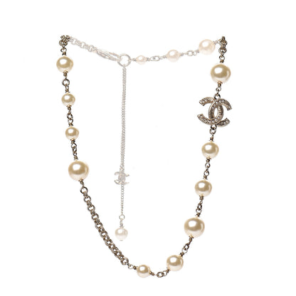 Chanel Pearl CC Short Necklace Gold 2 of 4