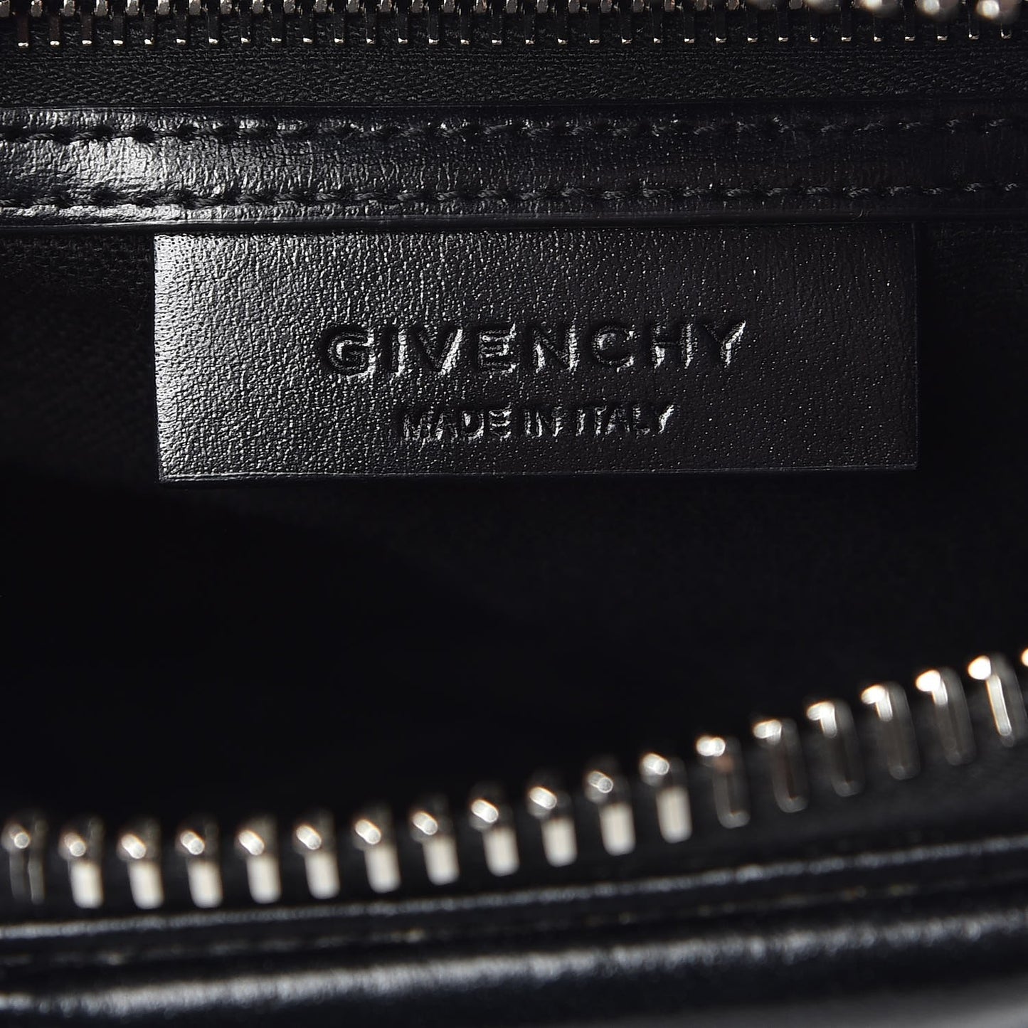 Shiny Lord Calfskin Mini Antigona Black