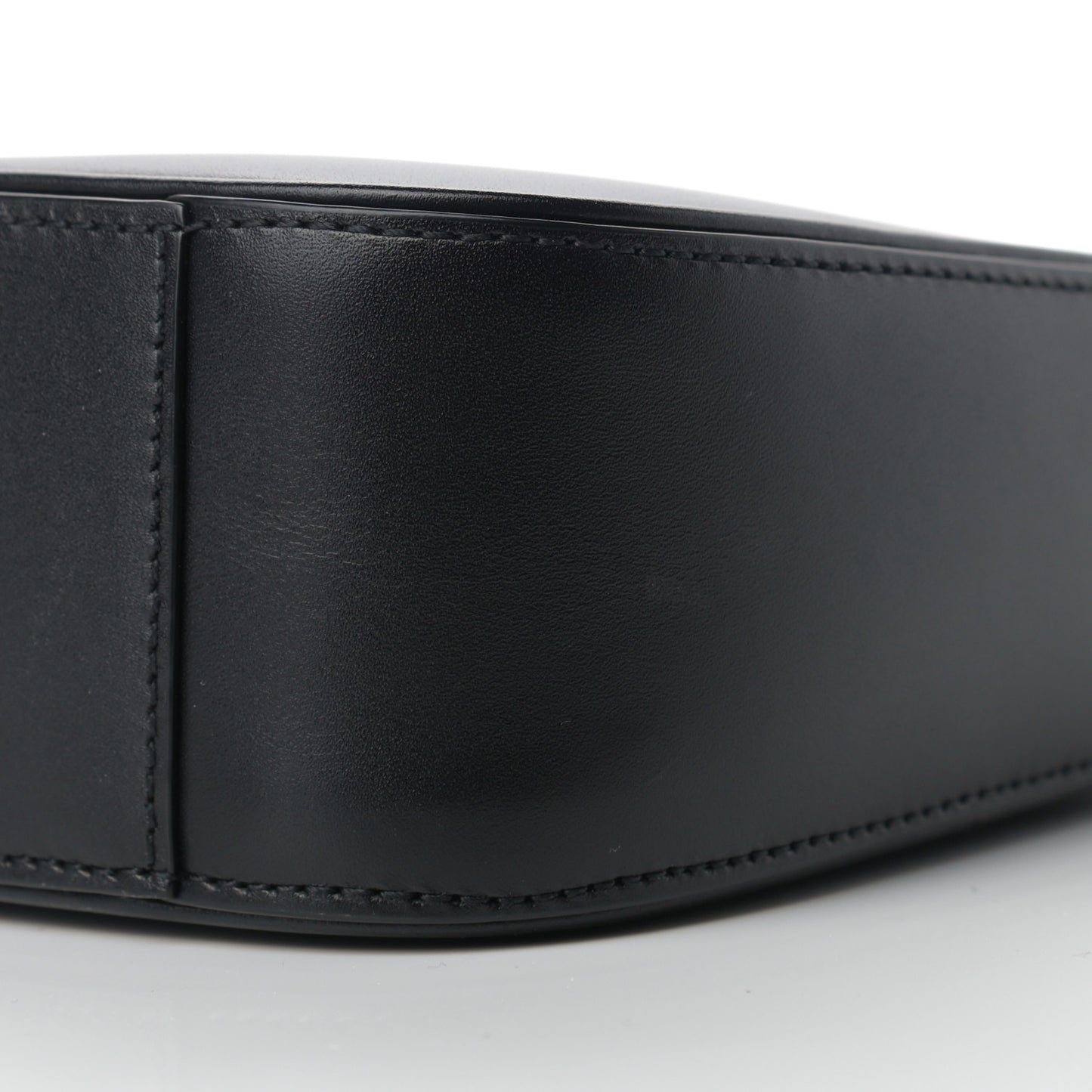 Smooth Calfskin Le 5 A 7 Hobo Black