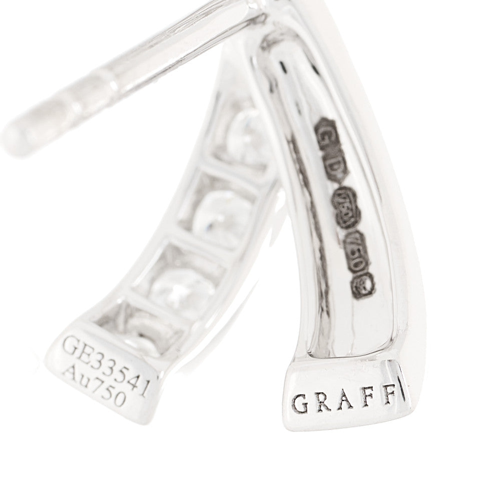 18K White Gold Diamond Kiss Stud Earrings