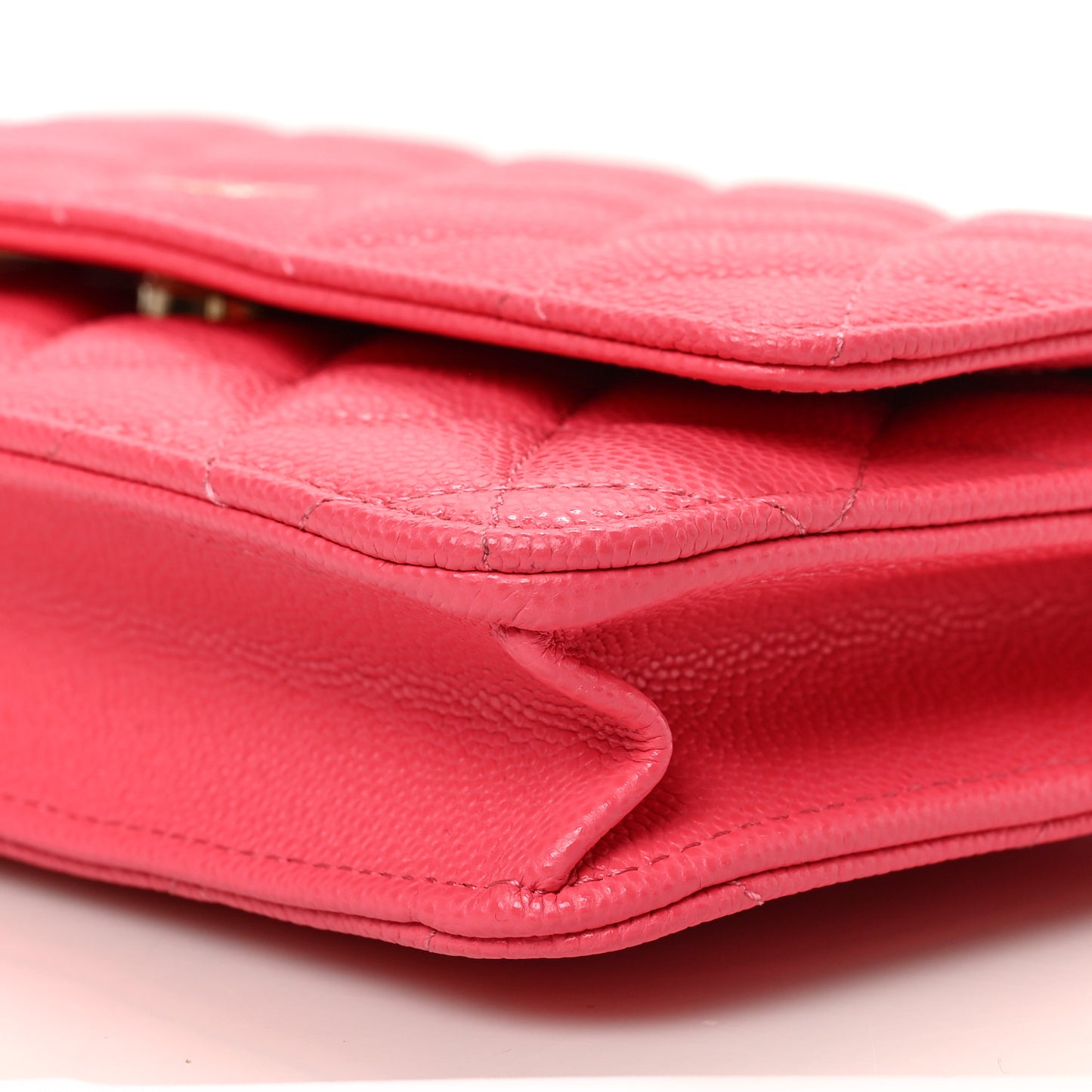 Caviar Quilted Wallet on Chain WOC Pink