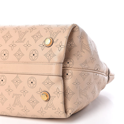 Louis Vuitton Mahina Cirrus PM Sandy 6 of 13