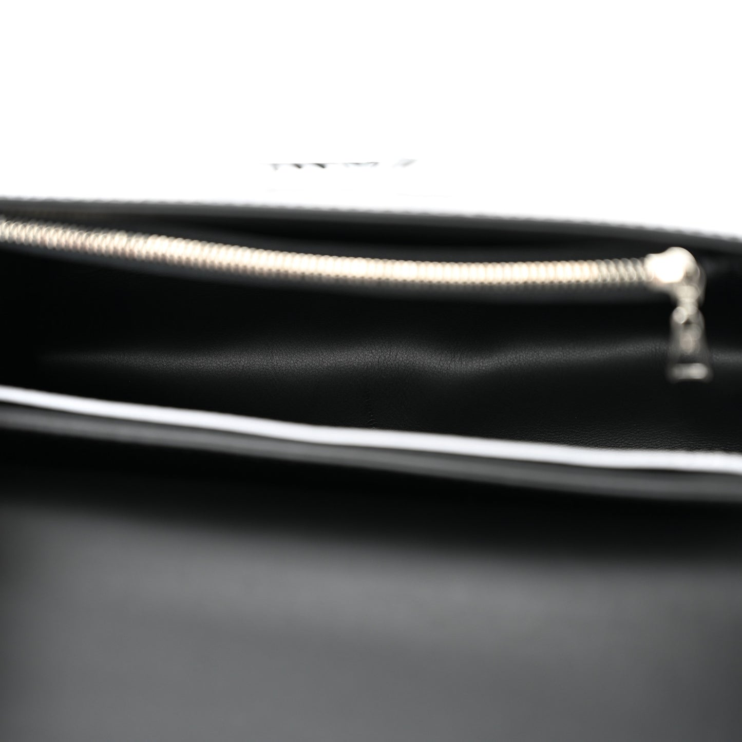 LV X YK Epi Infinity Dots Twist Shoulder Bag MM Black
