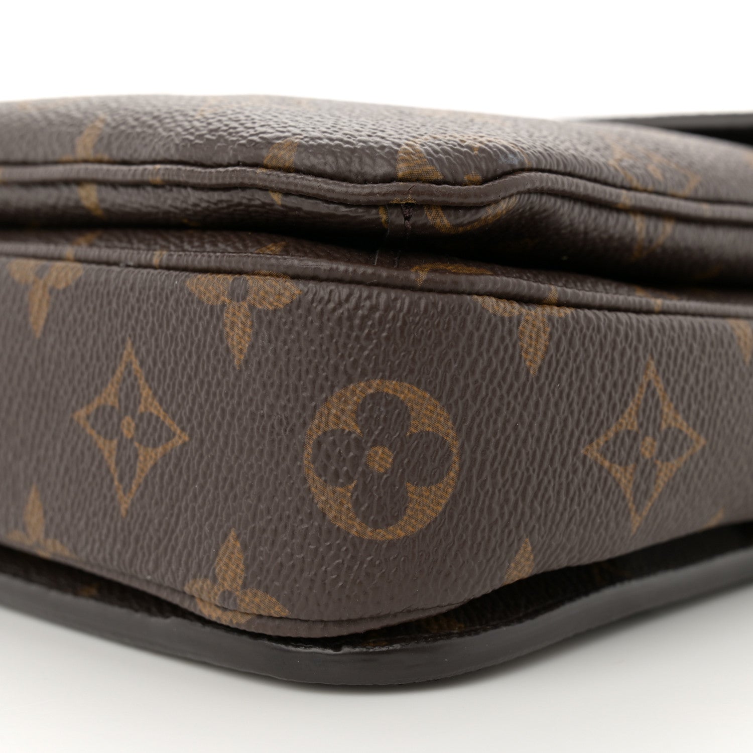 Louis Vuitton Monogram Pochette Metis 9 of 13