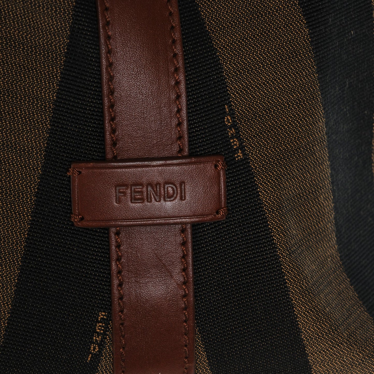 Pequin Cuoio Vegetale Large Hobo Tobacco Black Cuoio