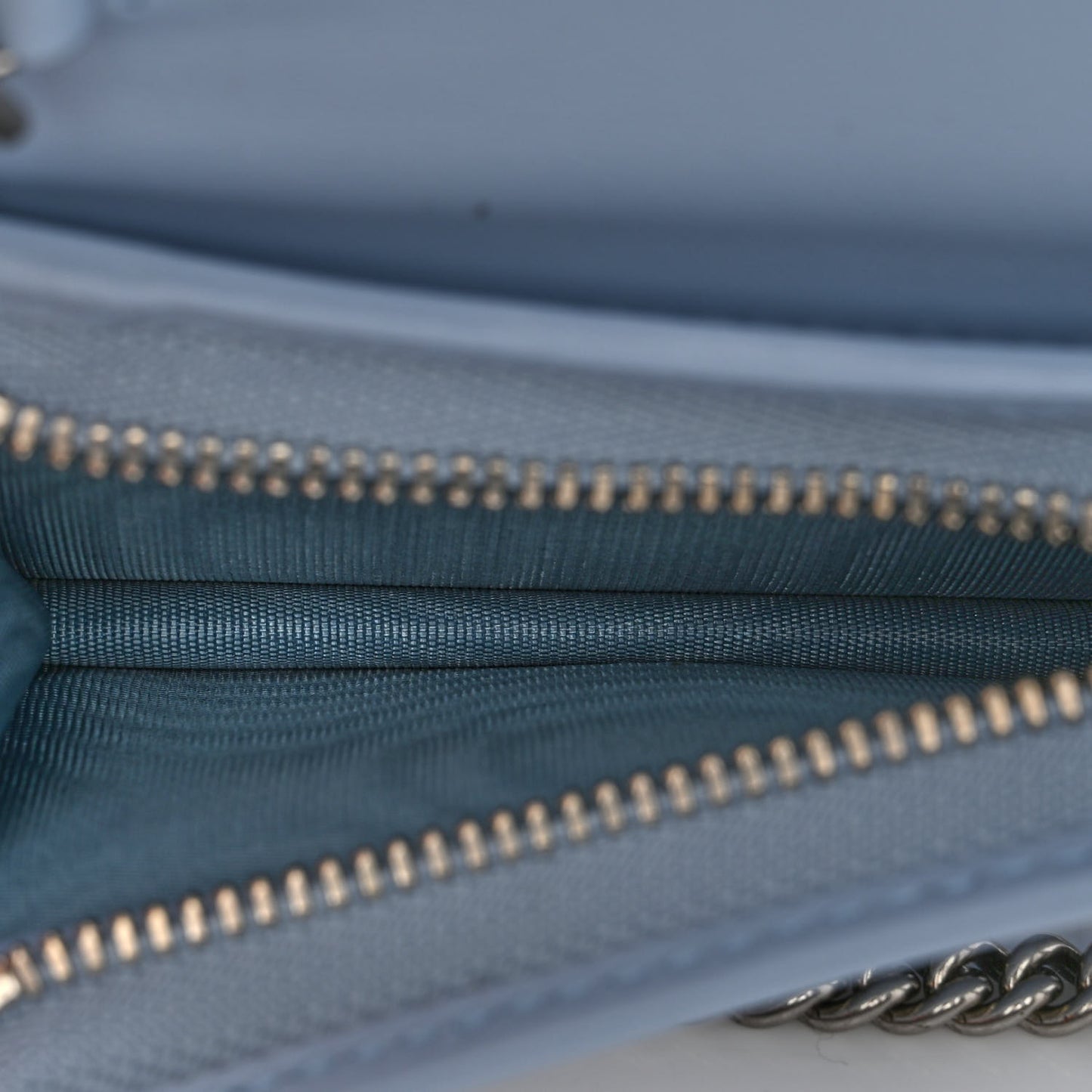 Calfskin Matelasse GG Marmont Mini Wallet On Chain Porcelain Light Blue