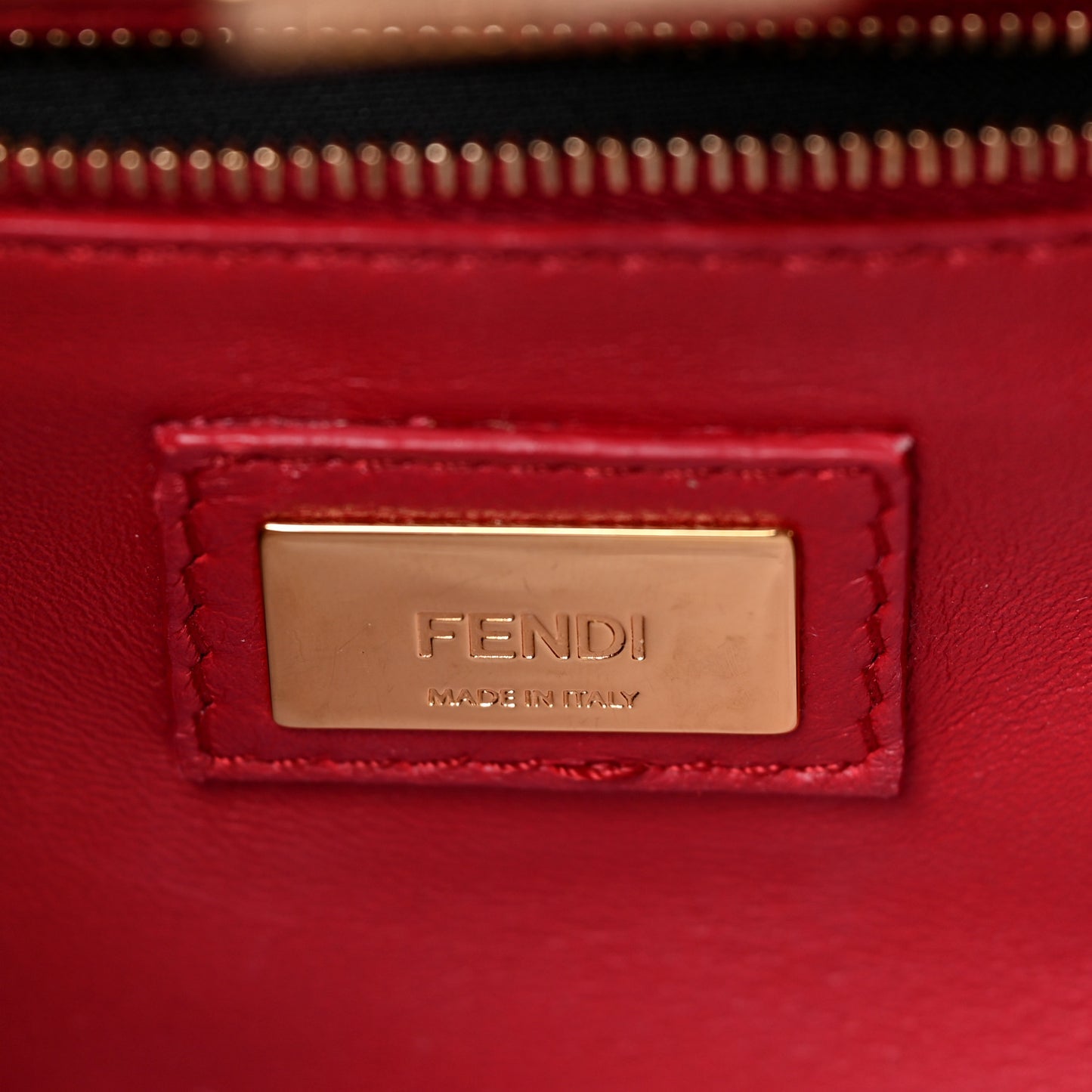 Nappa Mini Peekaboo Iconic Satchel Fragola