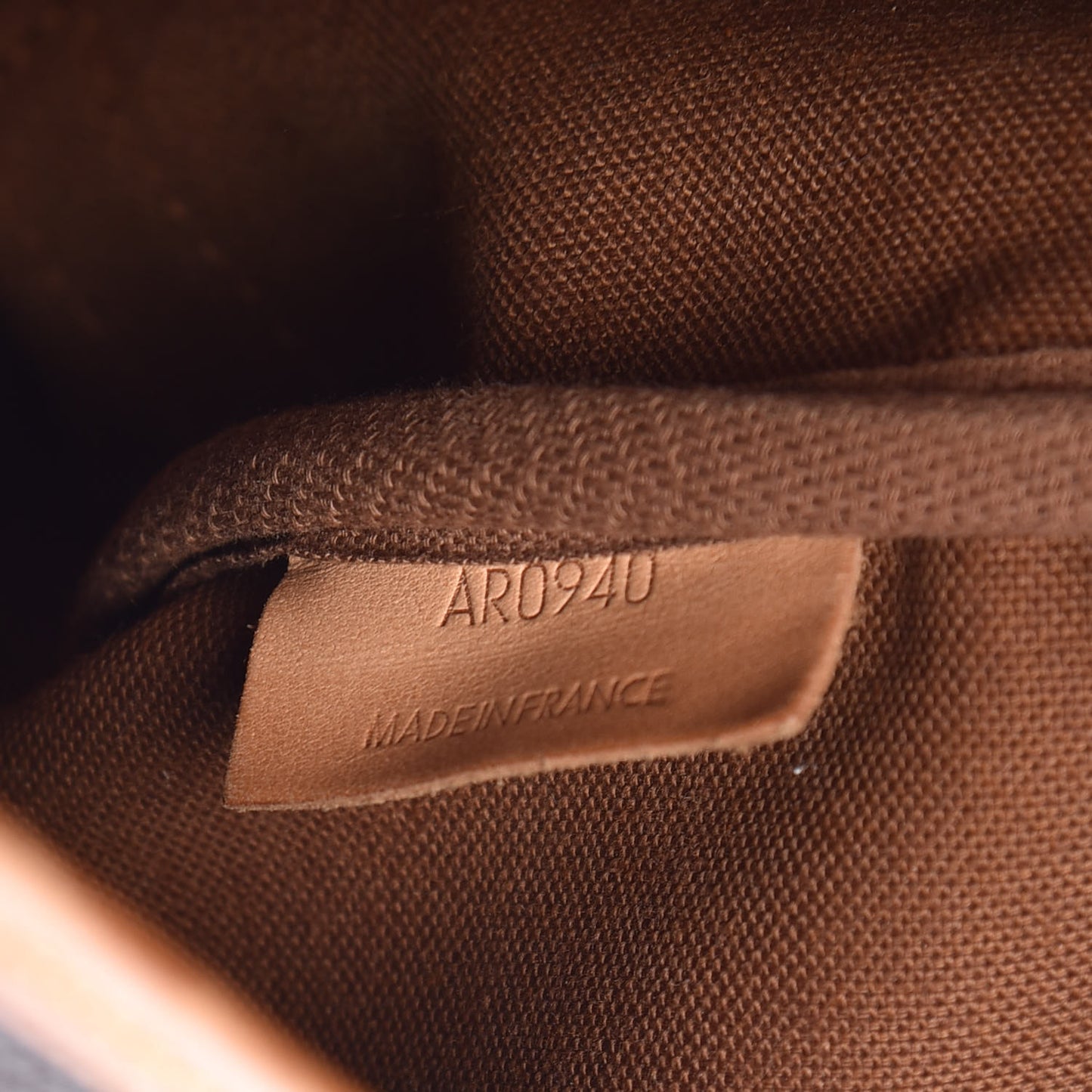 Monogram Saumur 35