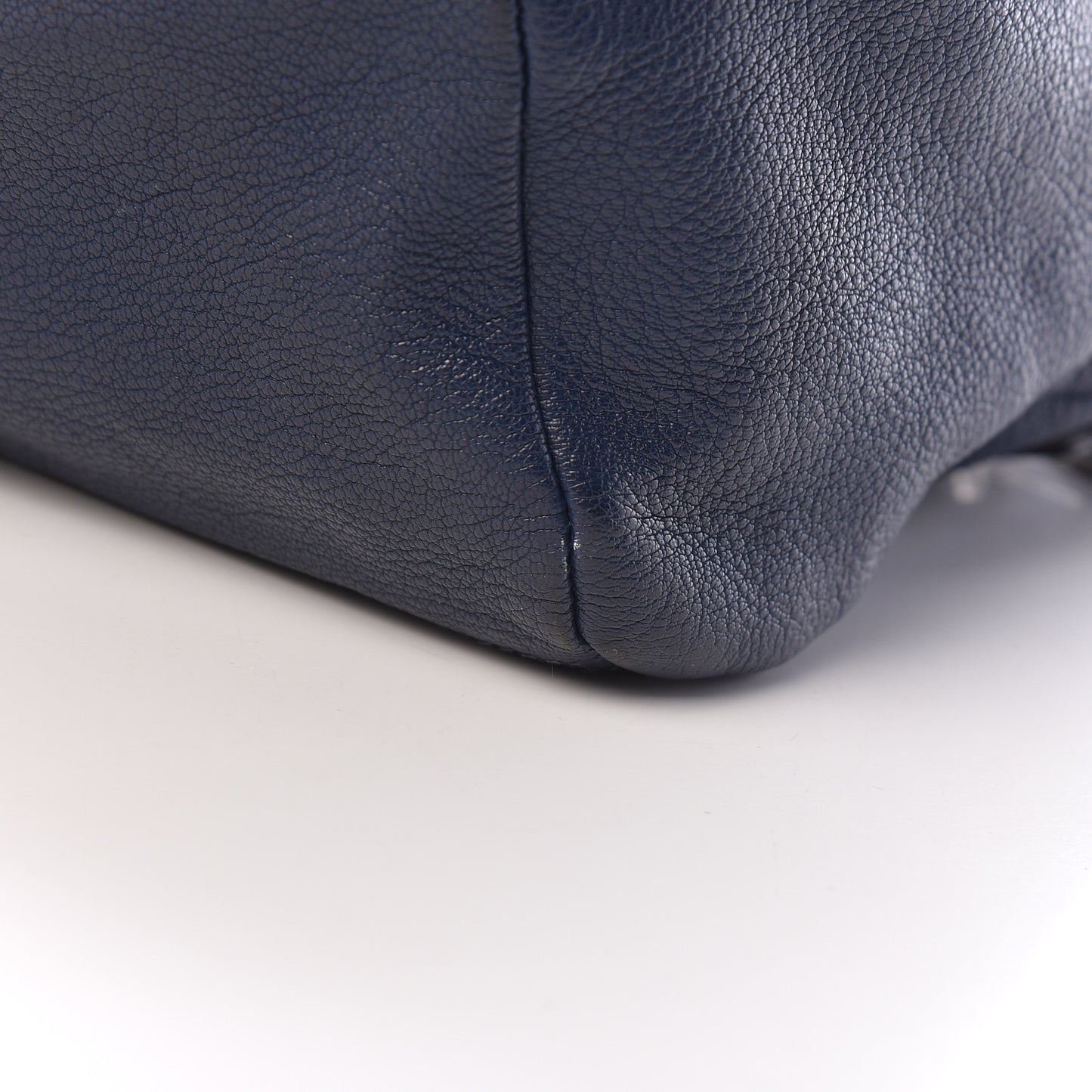 Sugar Goatskin Medium Pandora Deep Blue