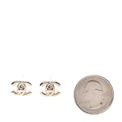 Chanel Metal CC Turnlock Earrings Gold 2 of 5