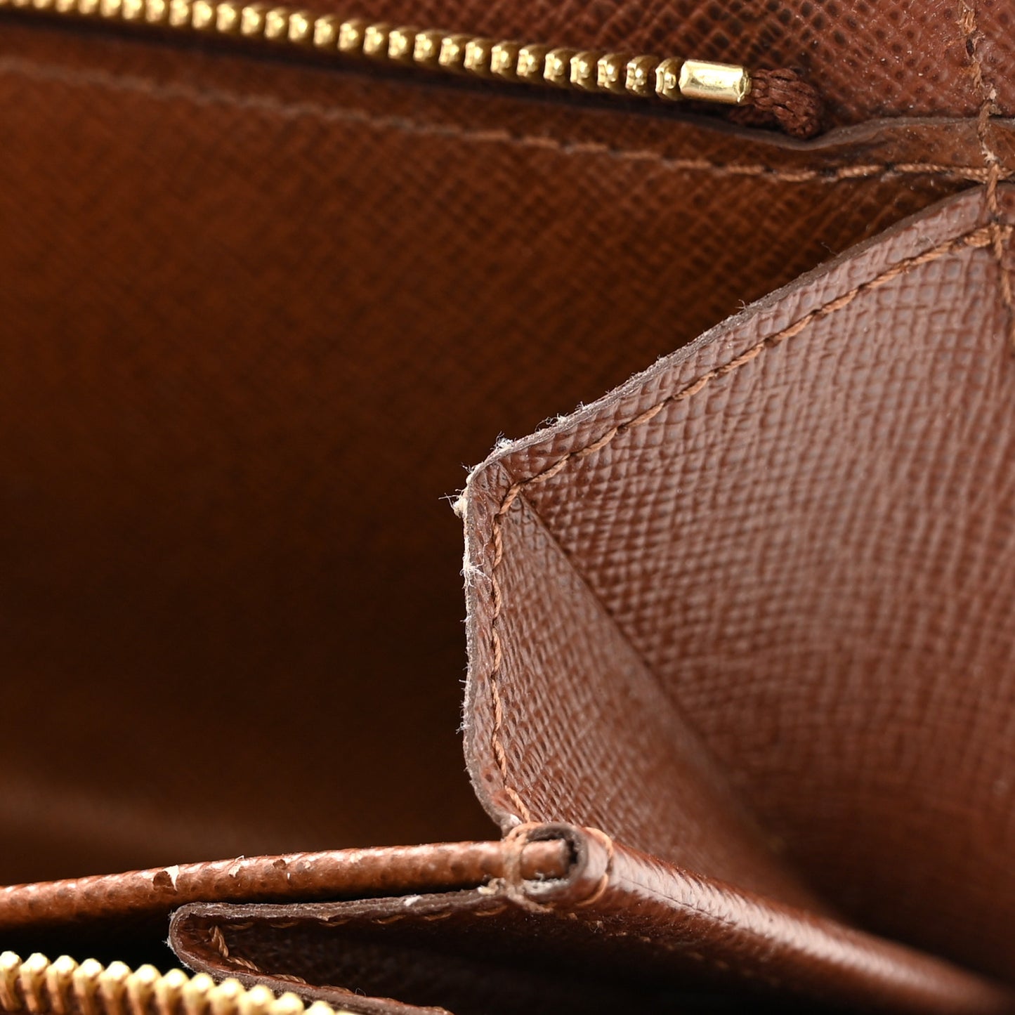 LOUIS VUITTON Monogram Joey Wallet