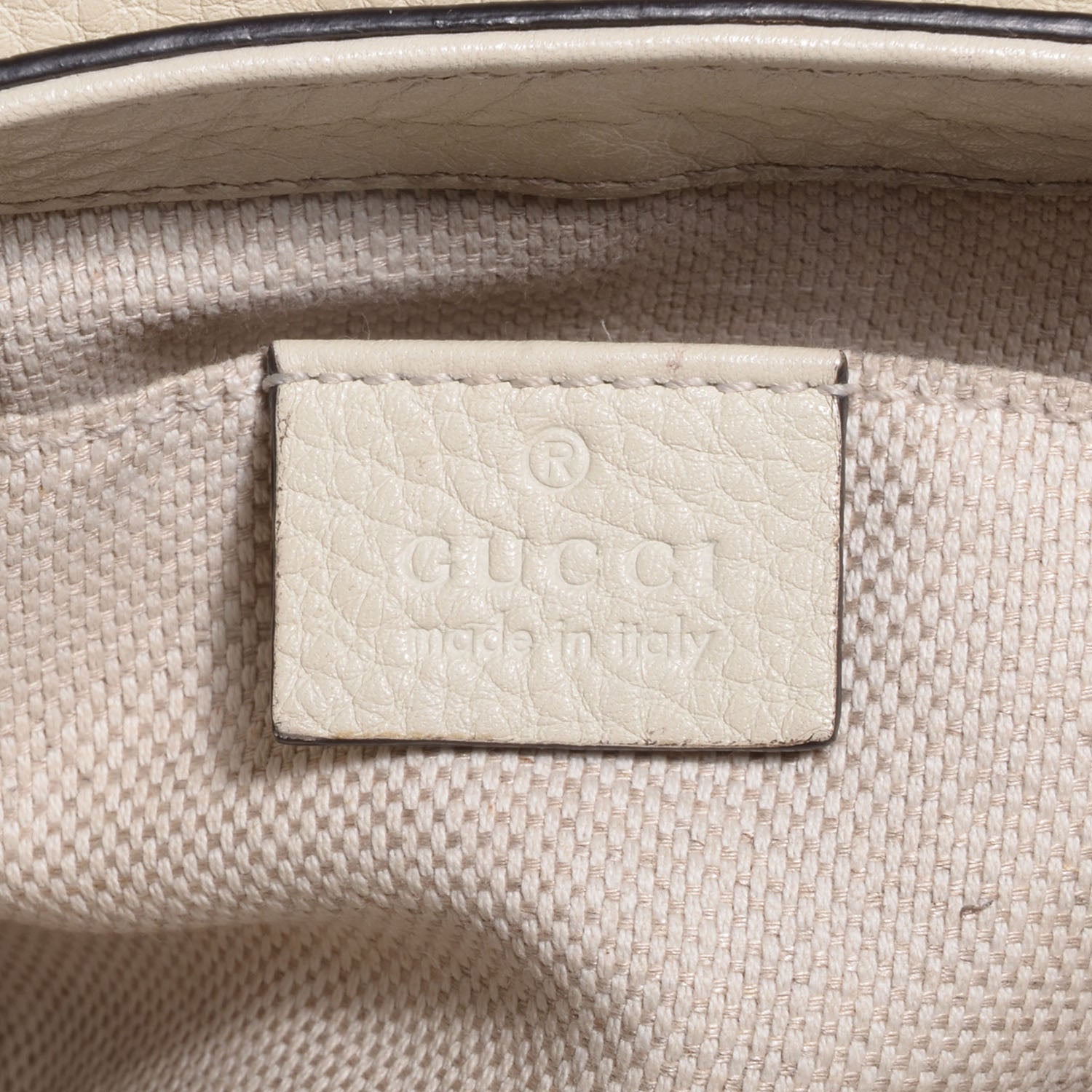 Gucci Pebbled Calfskin Small Soho Flap Crossbody Off White 6 of 7