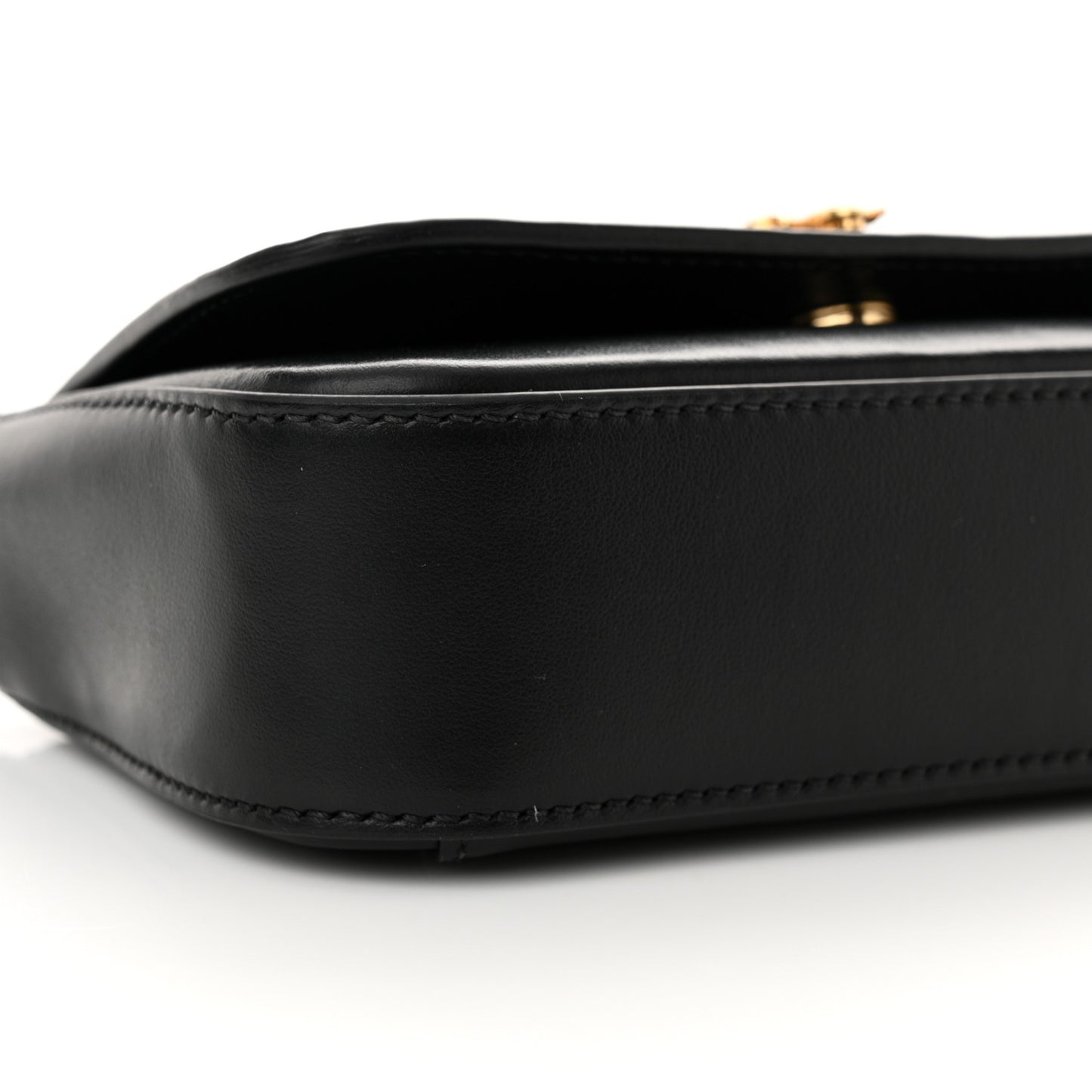 Vitello Virtus Crossbody Black