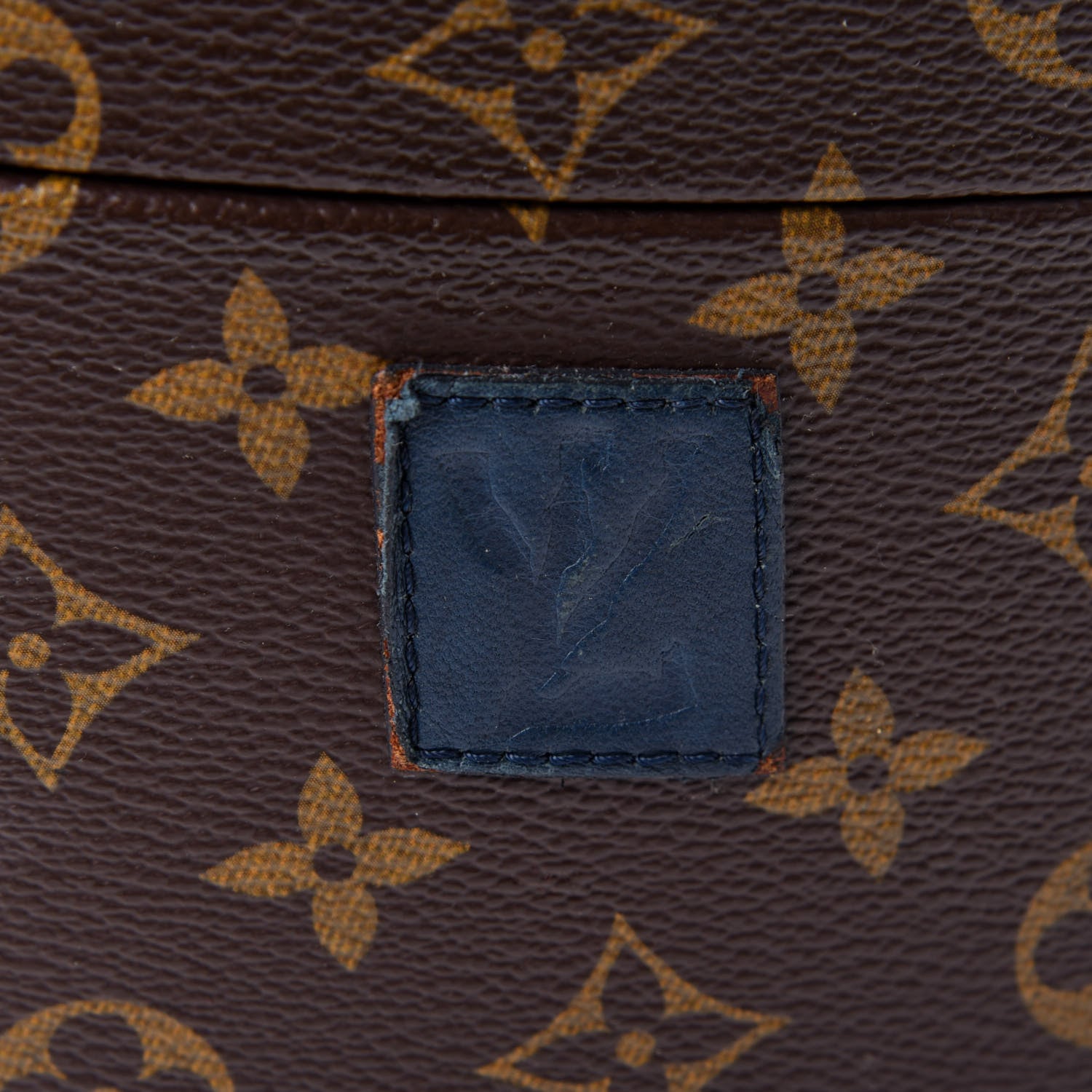 Louis Vuitton Monogram Iconoclasts Frank Gehry Twisted Box Bag 11 of 14