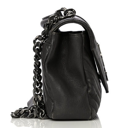 Saint Laurent Sheepskin Matelasse Chevron Monogram Medium College Bag Asphalt 18 of 21