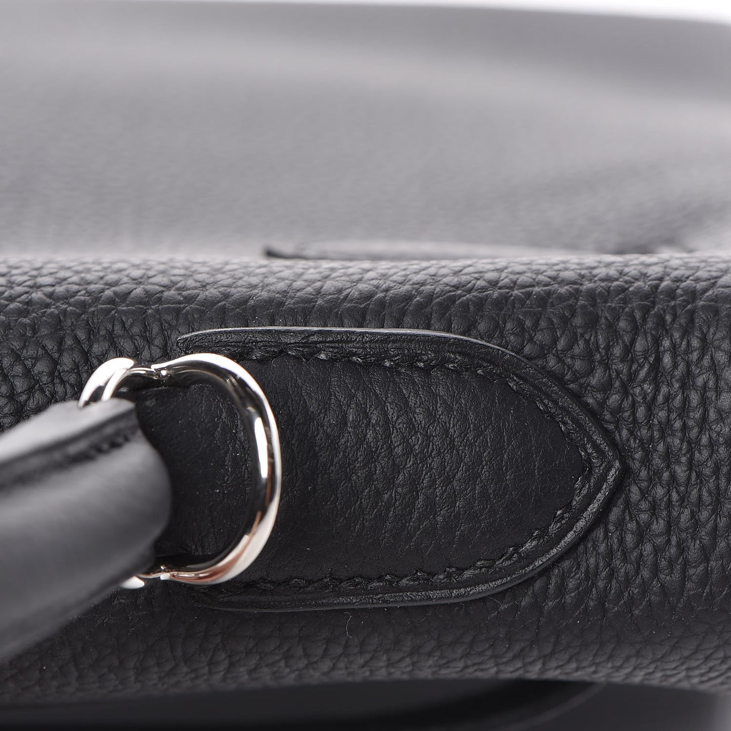 Togo Kelly Retourne 32 Black