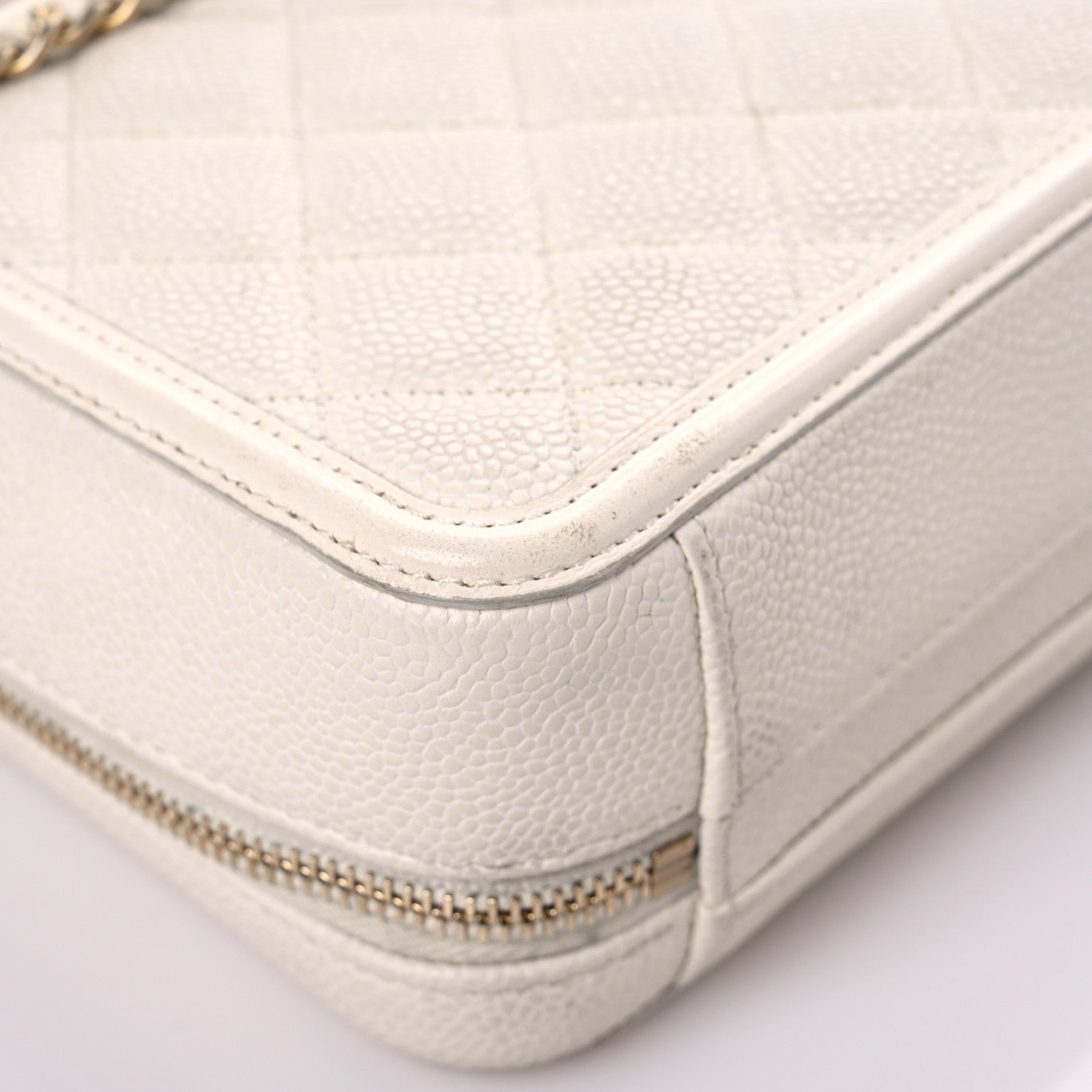 Chanel Caviar Quilted Small CC Filigree Vanity Case White 10 of 26