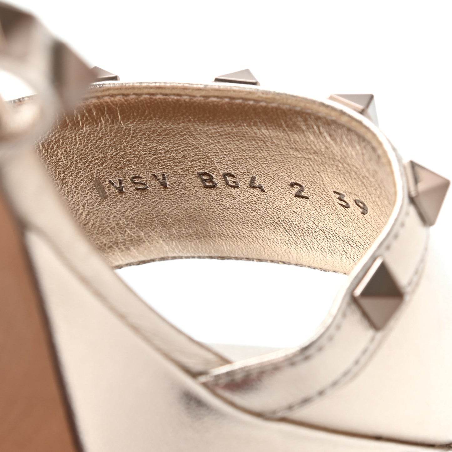 Metallic Nappa Rockstud 35/75mm Platform Sandals 39 Skin