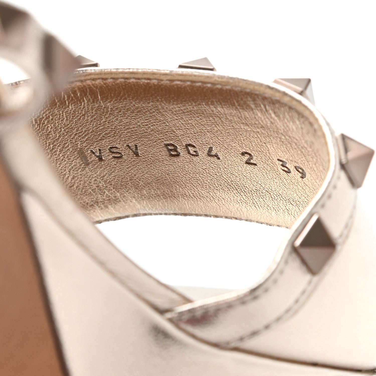 Valentino Garavani Metallic Nappa Rockstud 35/75mm Platform Sandals 39 Skin 7 of 15