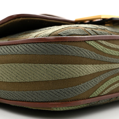 Fendi X SARA COLEMAN Canvas Vitello King FF Fish Eye Embroidered Baguette Amazzonia Ghianda 9 of 12