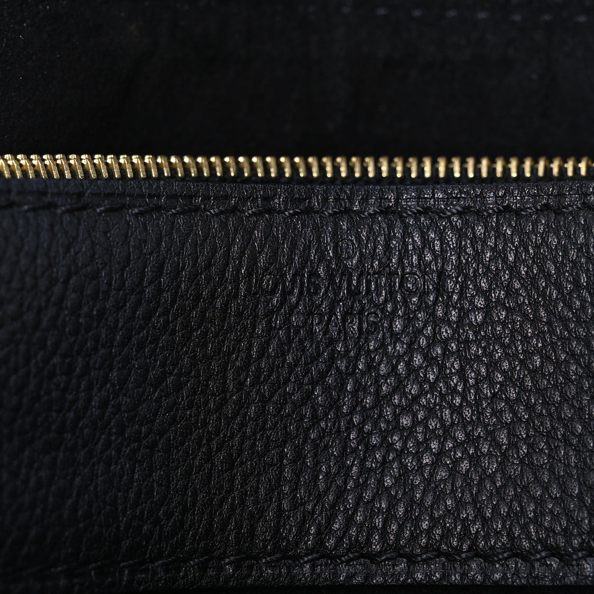 Monogram Pallas Chain Black