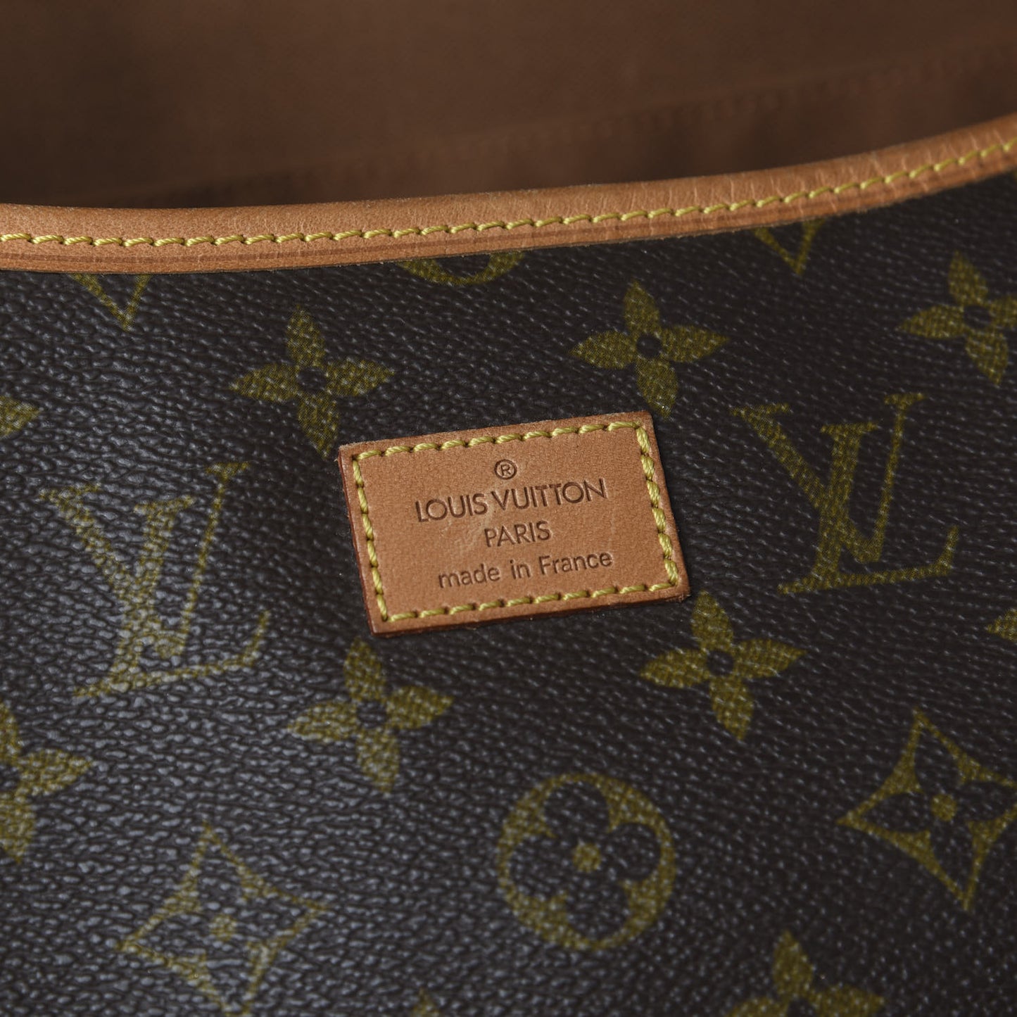 Monogram Saumur 35