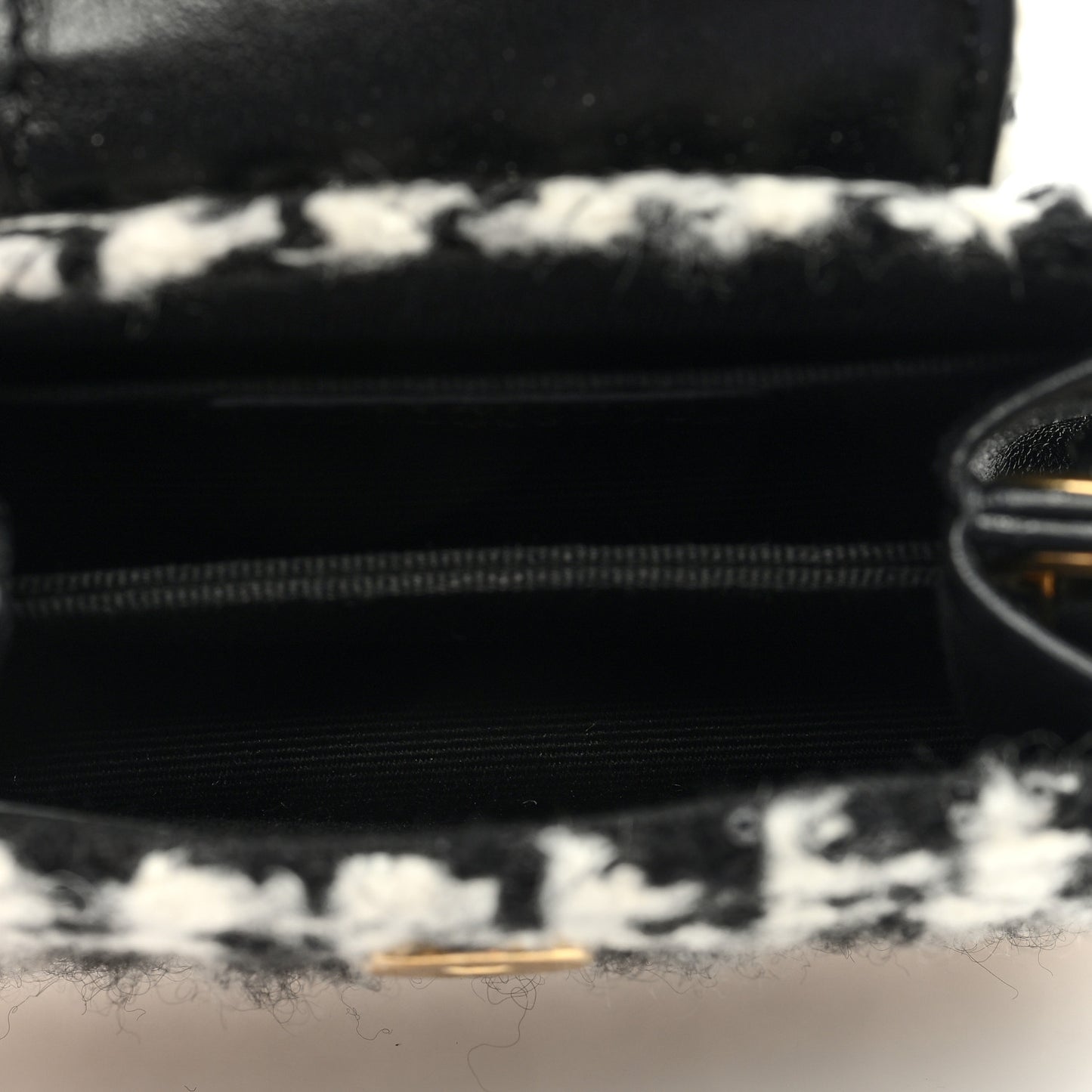 Tweed Houndstooth Quilted Mini Accordion Clutch With Chain White Black