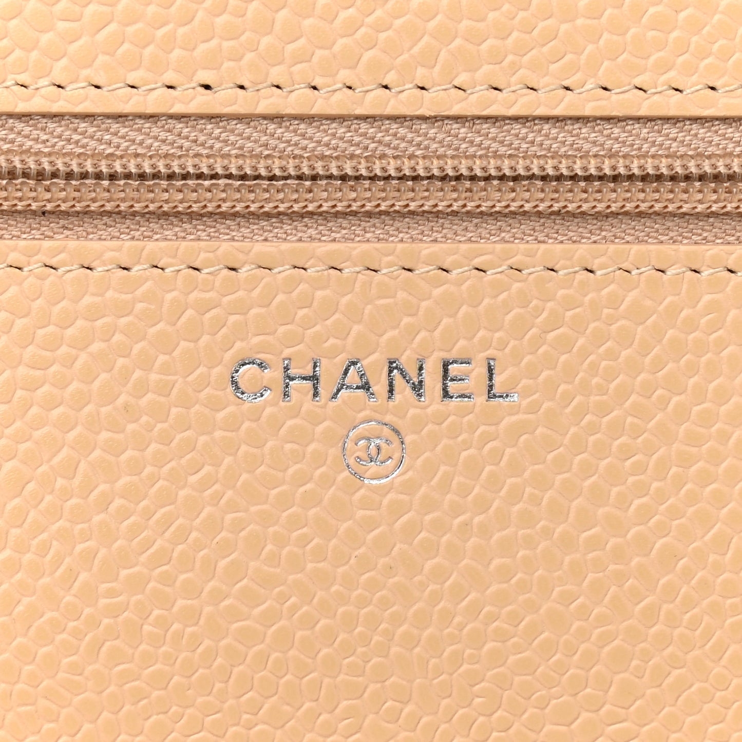 Caviar Quilted Wallet On Chain WOC Beige
