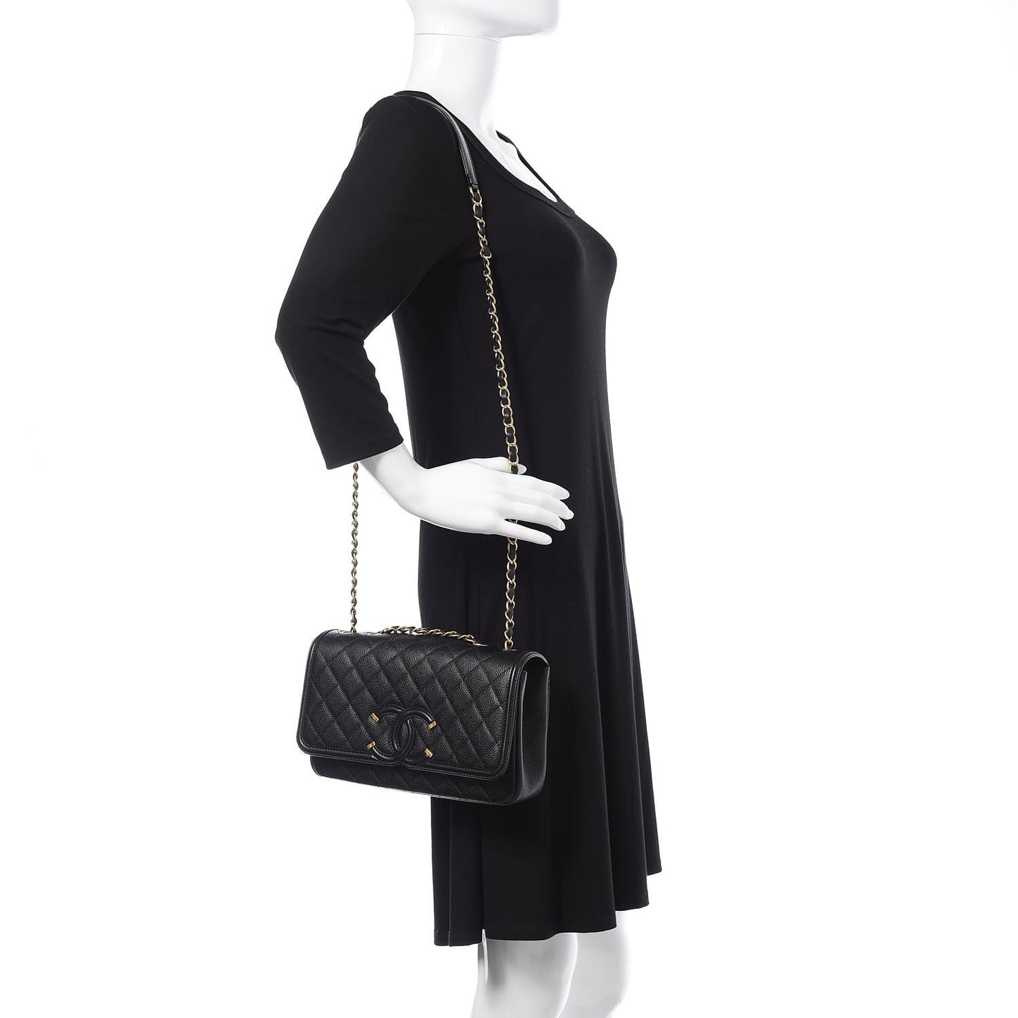 Caviar Quilted Medium CC Filigree Flap Black