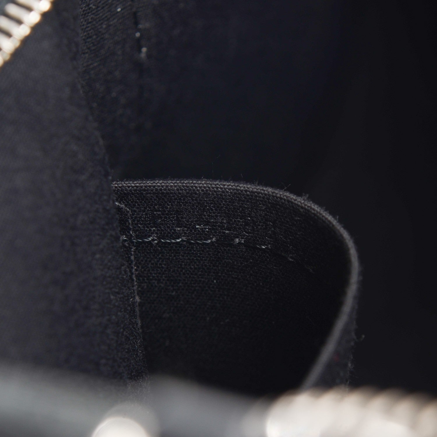 Louis Vuitton Epi Brea MM Black 7 of 7