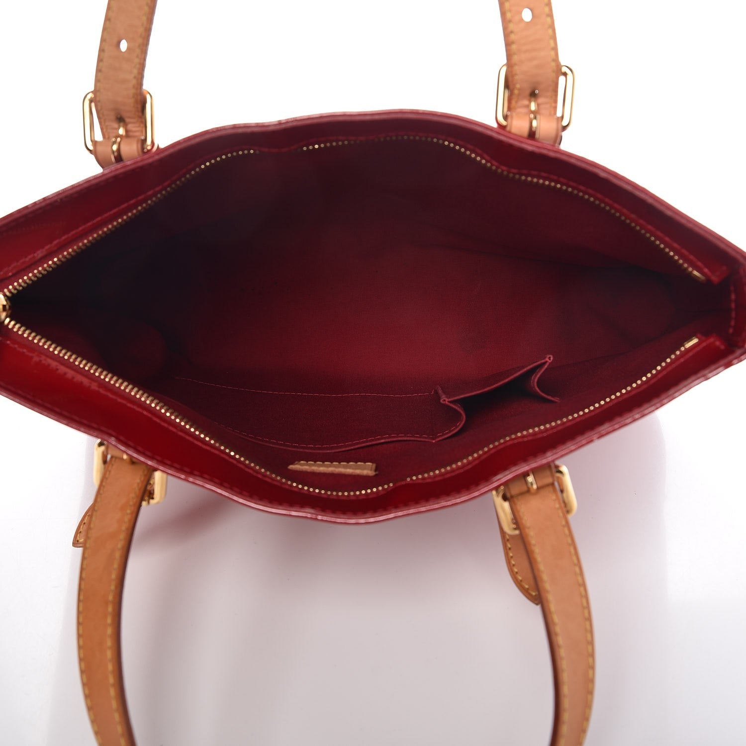 Louis Vuitton Vernis Brentwood Pomme D'Amour 5 of 14