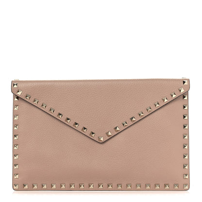 Valentino Garavani Pebbled Calfskin Large Rockstud Envelope Clutch Poudre 1 of 9