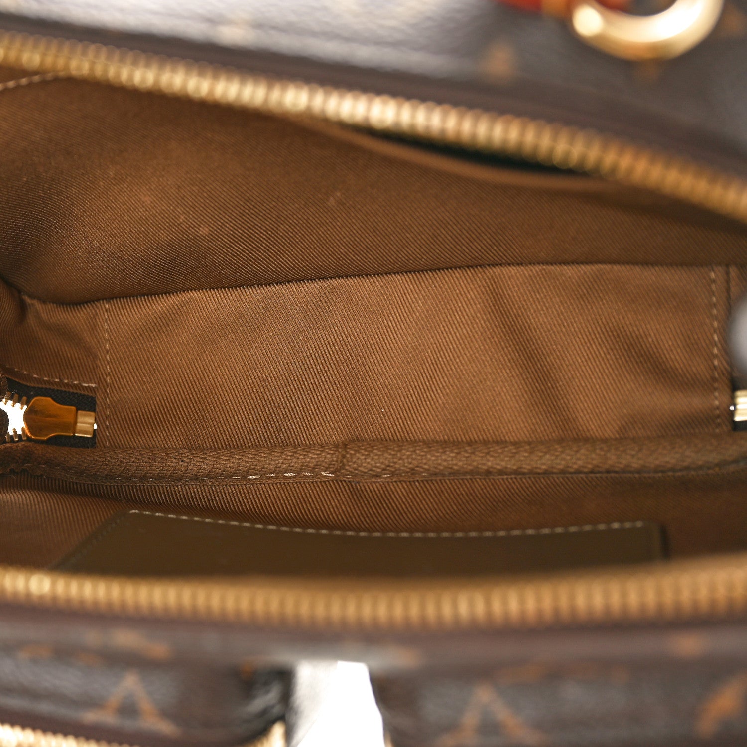 Louis Vuitton Monogram Utility Crossbody 5 of 9