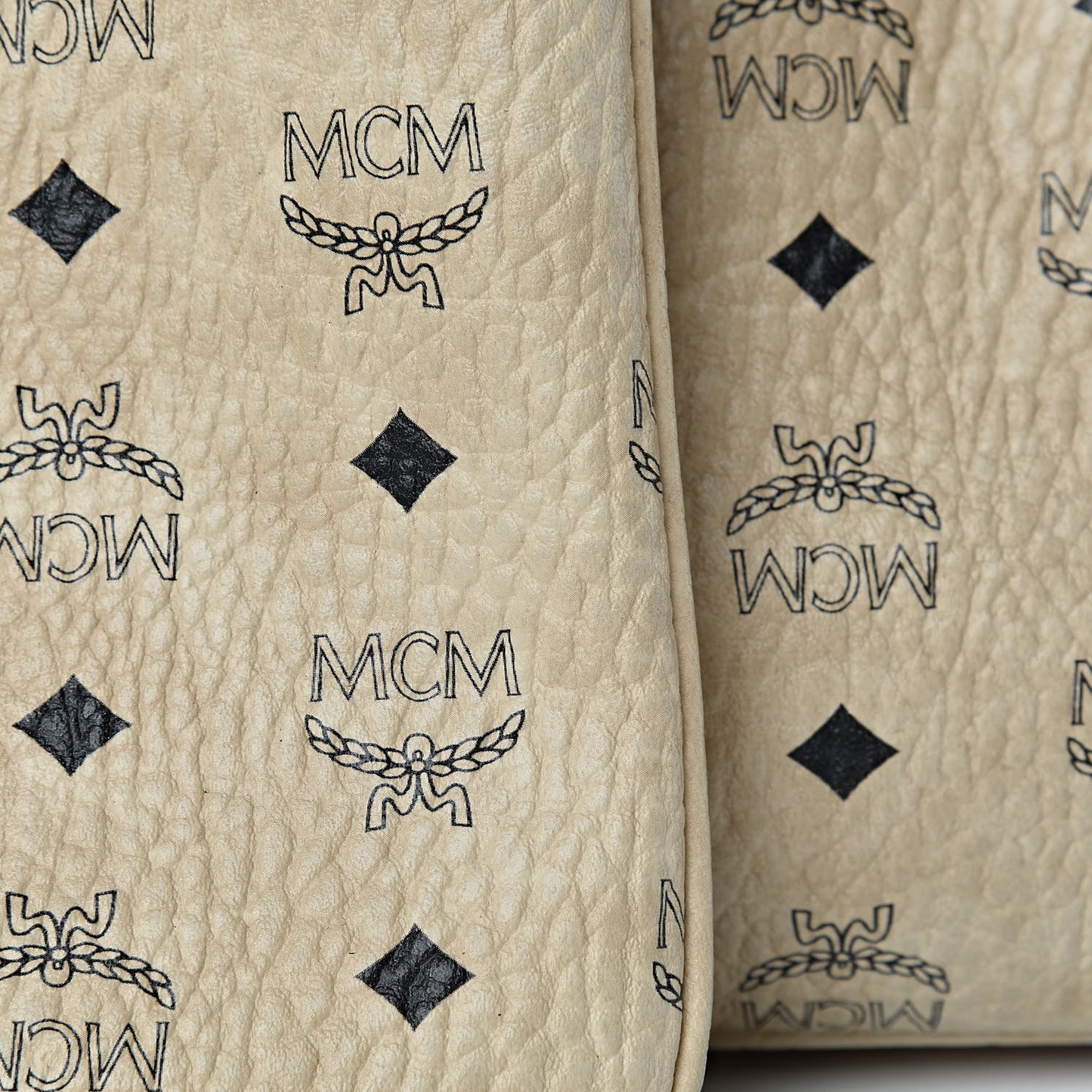 Visetos Medium Liz Reversible Shopper Tote Beige