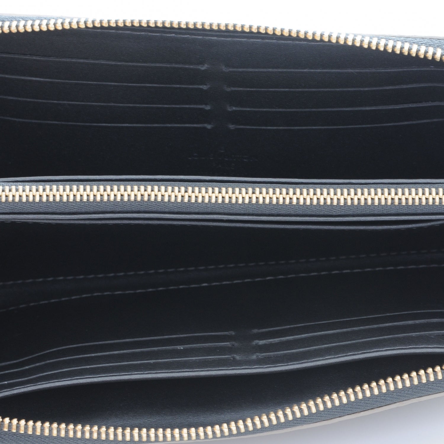 Louis Vuitton Suhali Zippy Wallet Noir 7 of 7