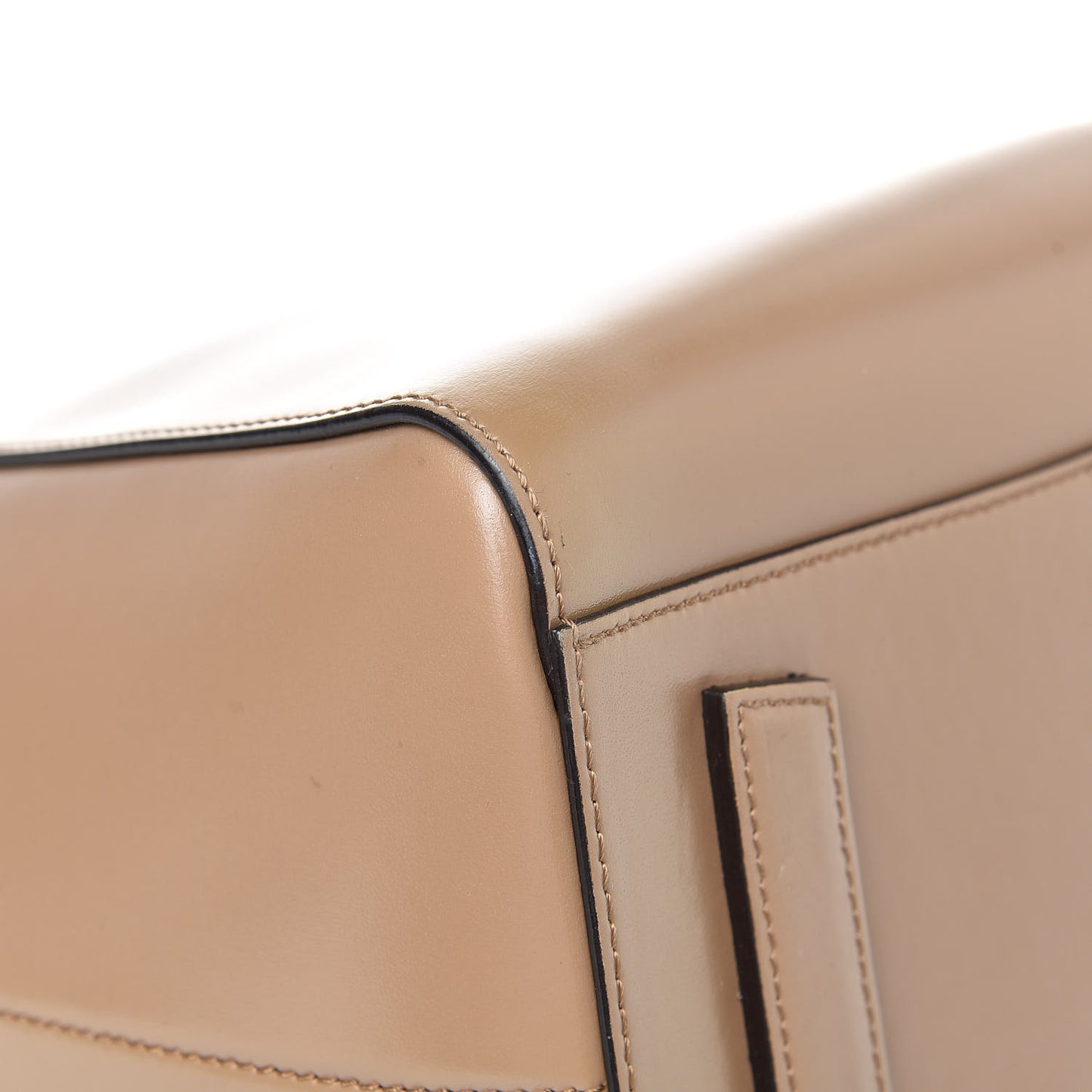 Shiny Lord Calfskin Medium Antigona Dark Beige