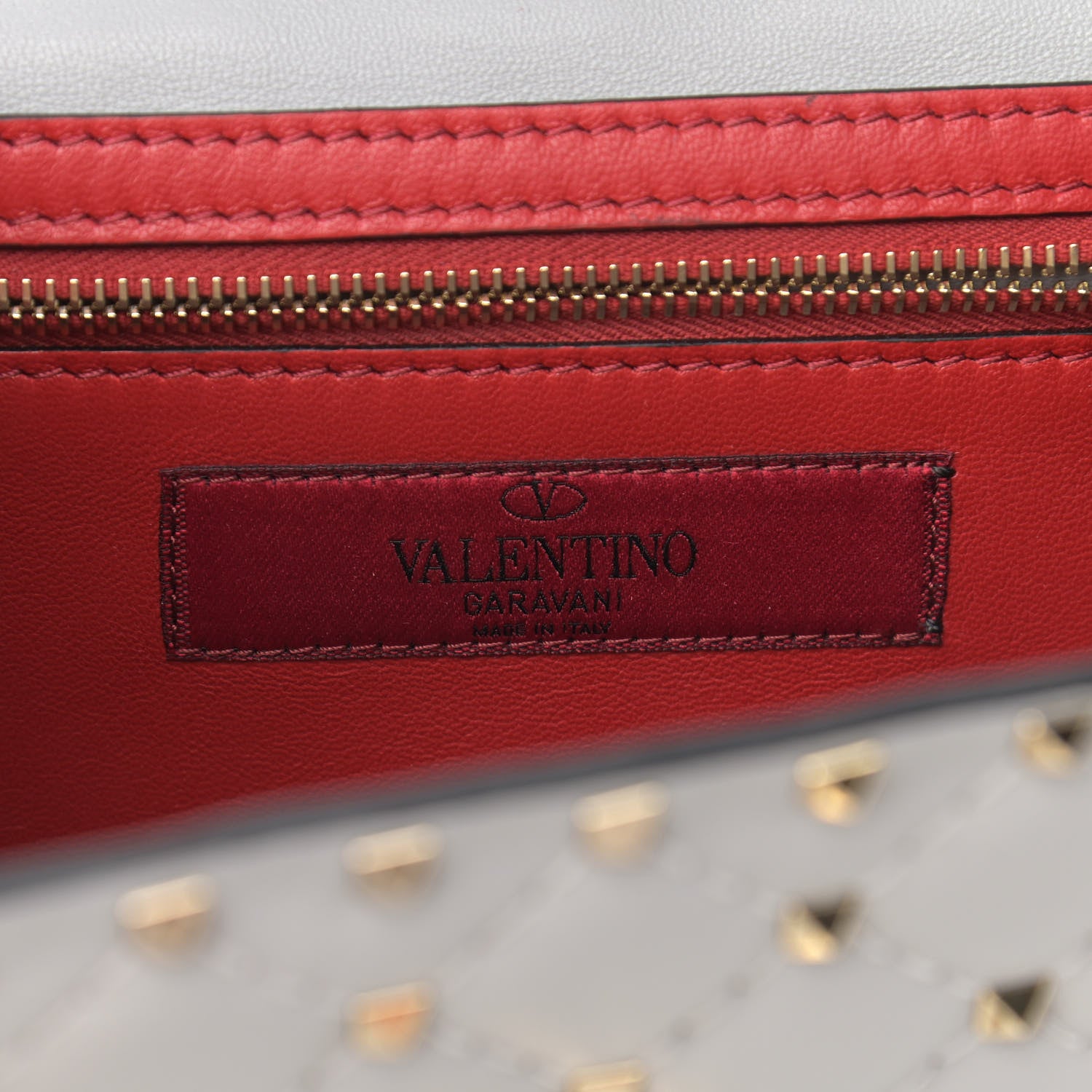 Valentino Garavani Nappa Rockstud Spike Wallet on Chain Pastel Grey 6 of 10