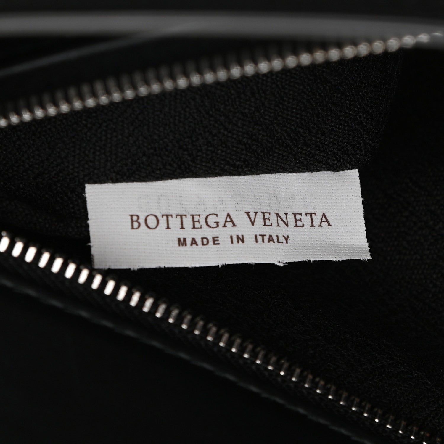 Bottega Veneta Textured Calfskin Messenger Crossbody Bag Black 7 of 10