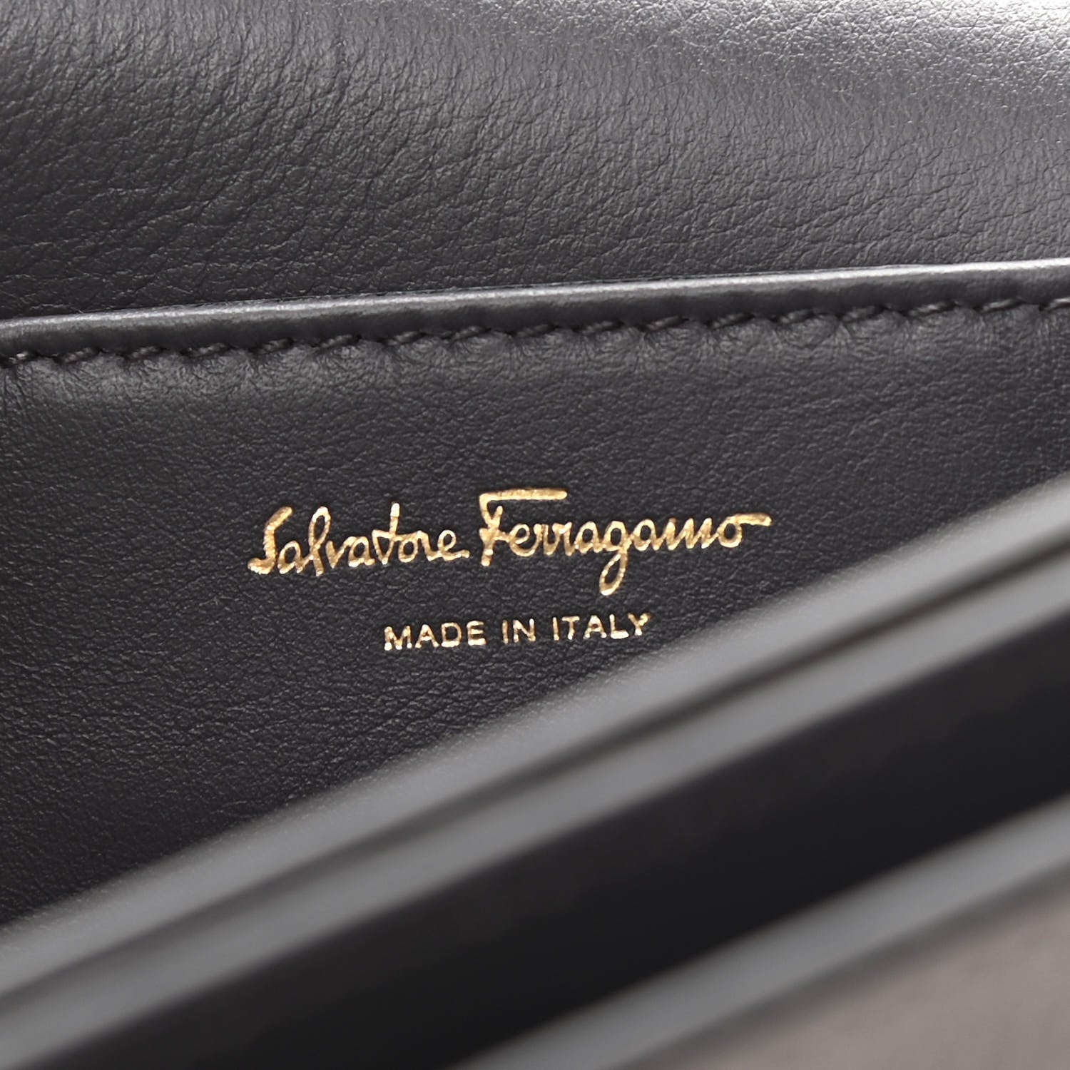 Salvatore Ferragamo Pebbled Calfskin Ginevra Chain Bag Grey 7 of 14