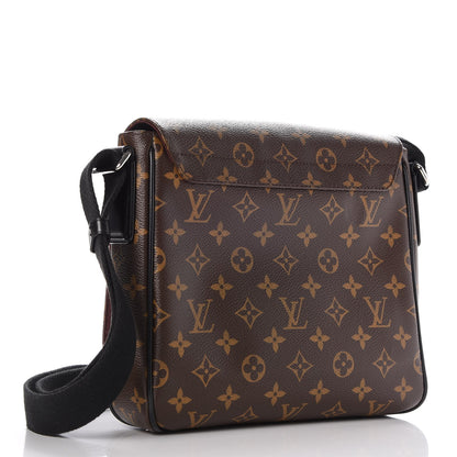 Louis Vuitton Monogram Macassar District PM 3 of 9