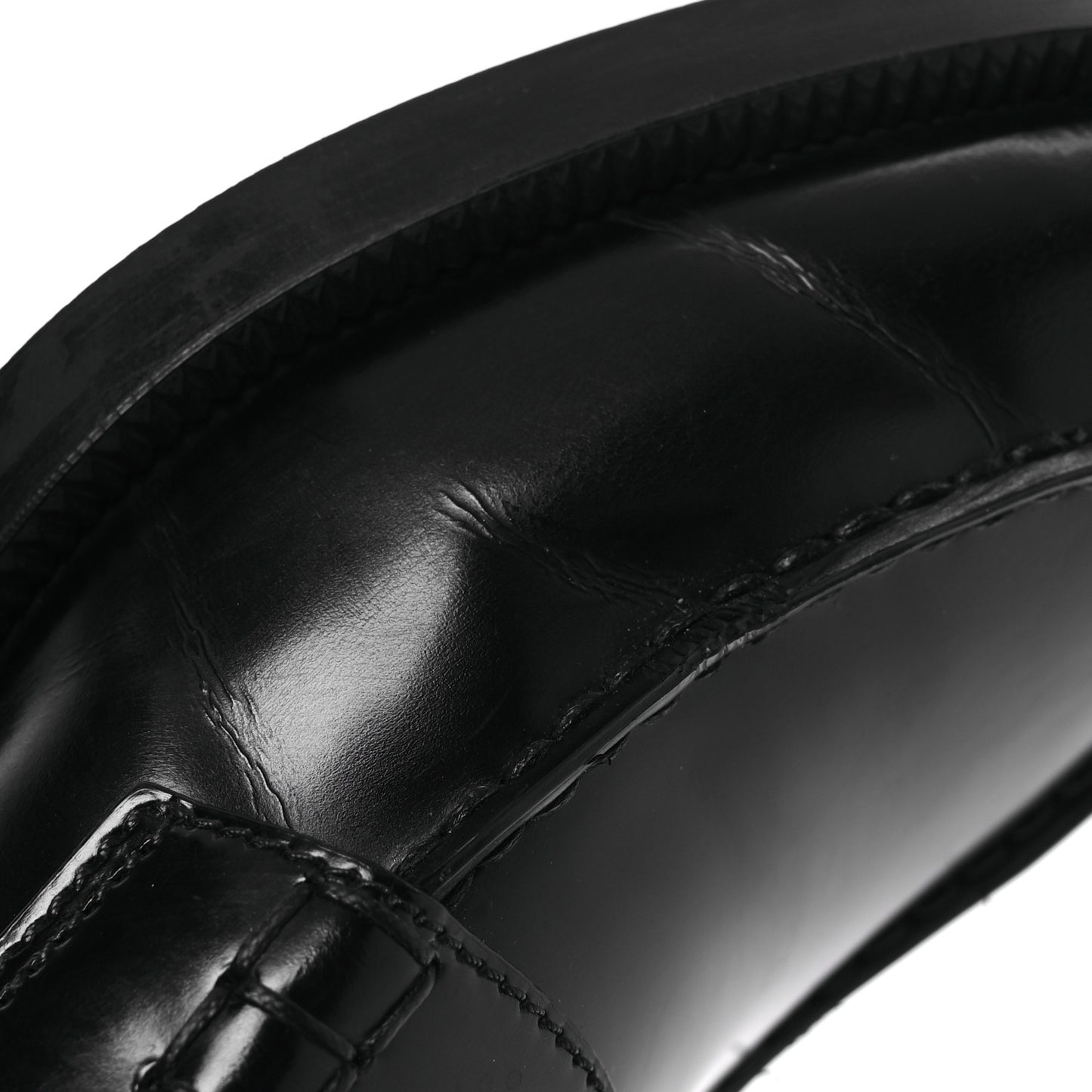 Spazzolato Metal Triangle Logo Loafers 38 Black