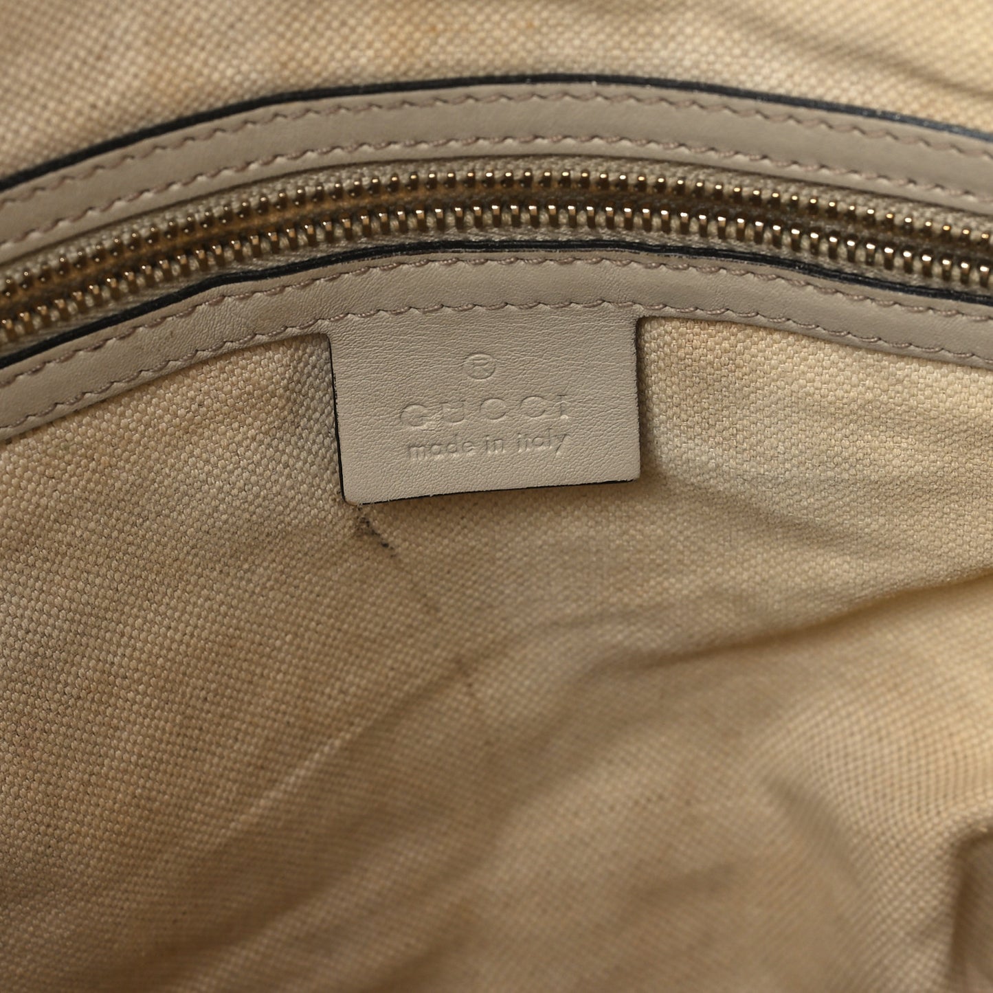 Guccissima Medium Bree Foldover Tote Off White