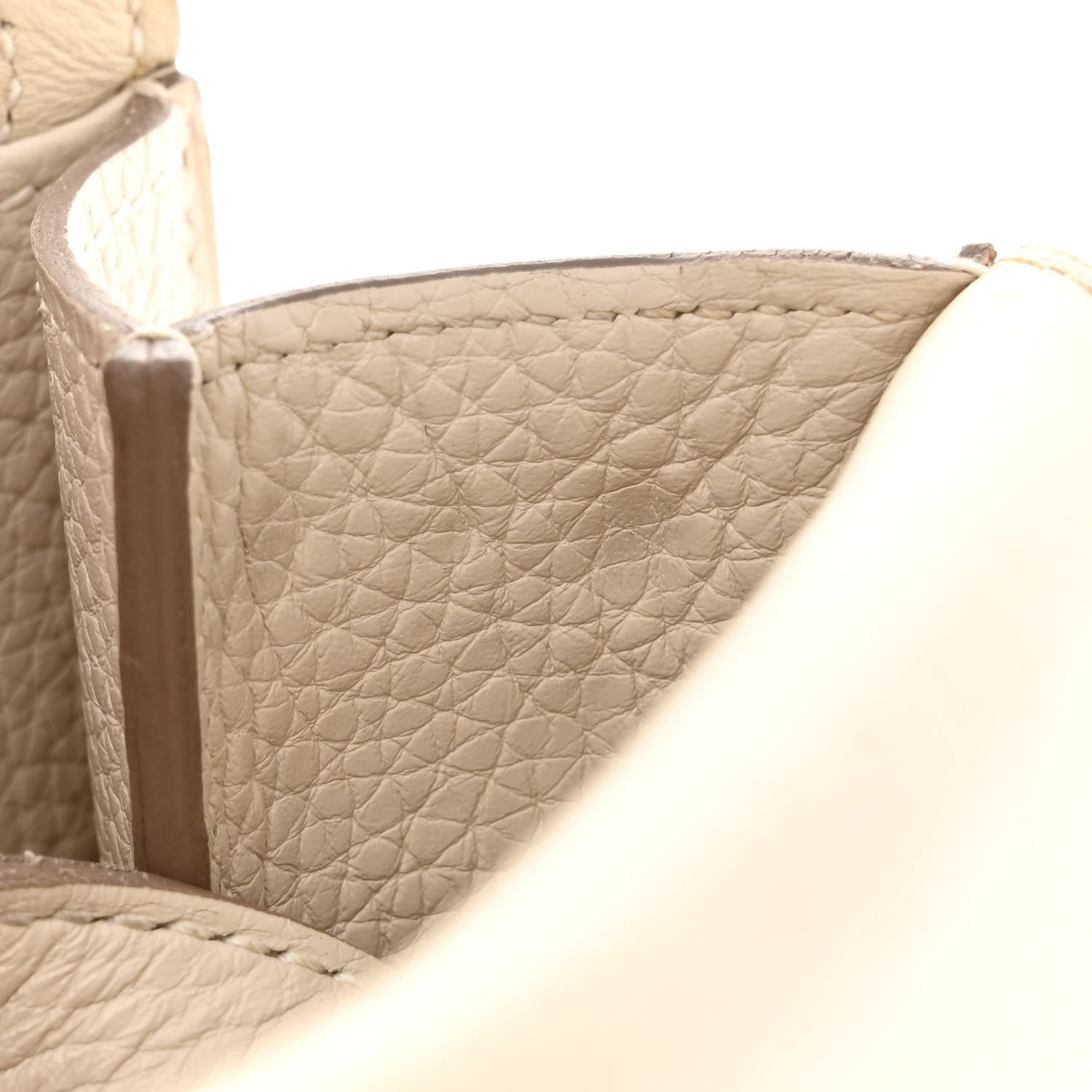 Hermes Taurillon Clemence Halzan 31 GM Craie 9 of 15