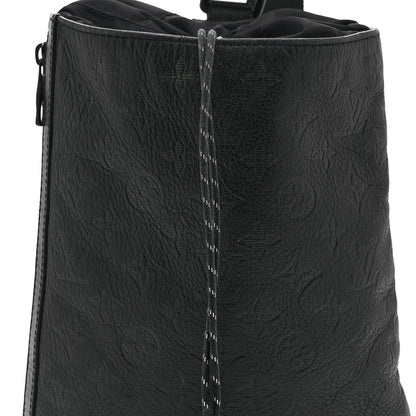 Louis Vuitton Monogram Shadow Chalk Slingbag  Black 8 of 10