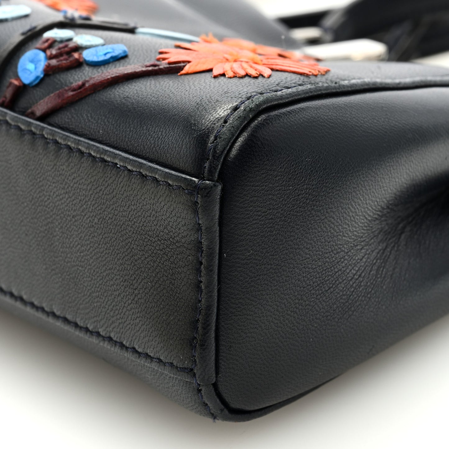 Shiny Nappa Botanic Garden Embroidered Micro Peekaboo Iconic Satchel Ocean Arancio