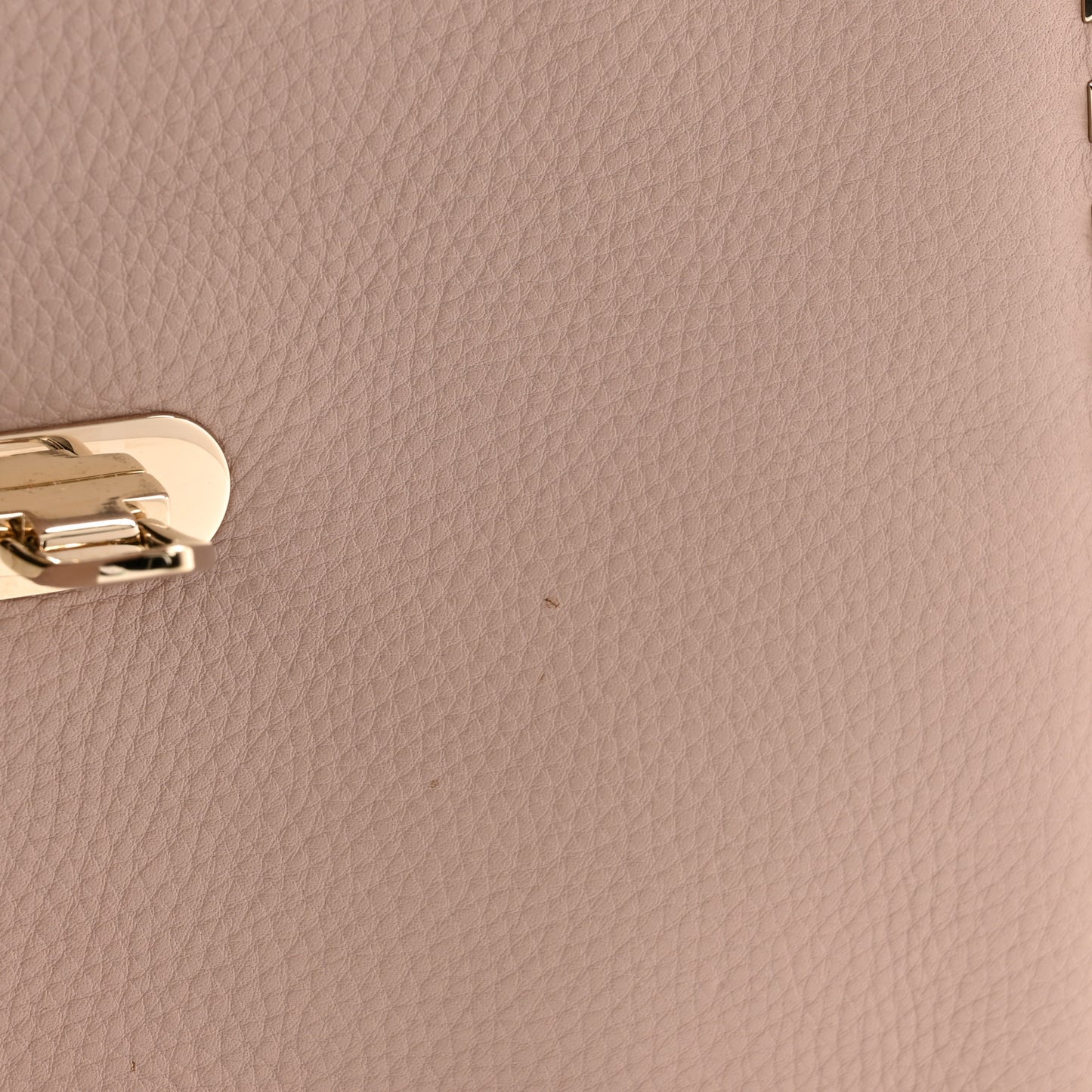 Grained Calfskin Rockstud Top Handle Flap Shoulder Bag Poudre