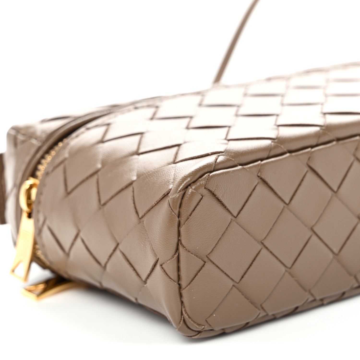 Bottega Veneta Calfskin Intrecciato Bang Bang Vanity Case Pinecone 9 of 10