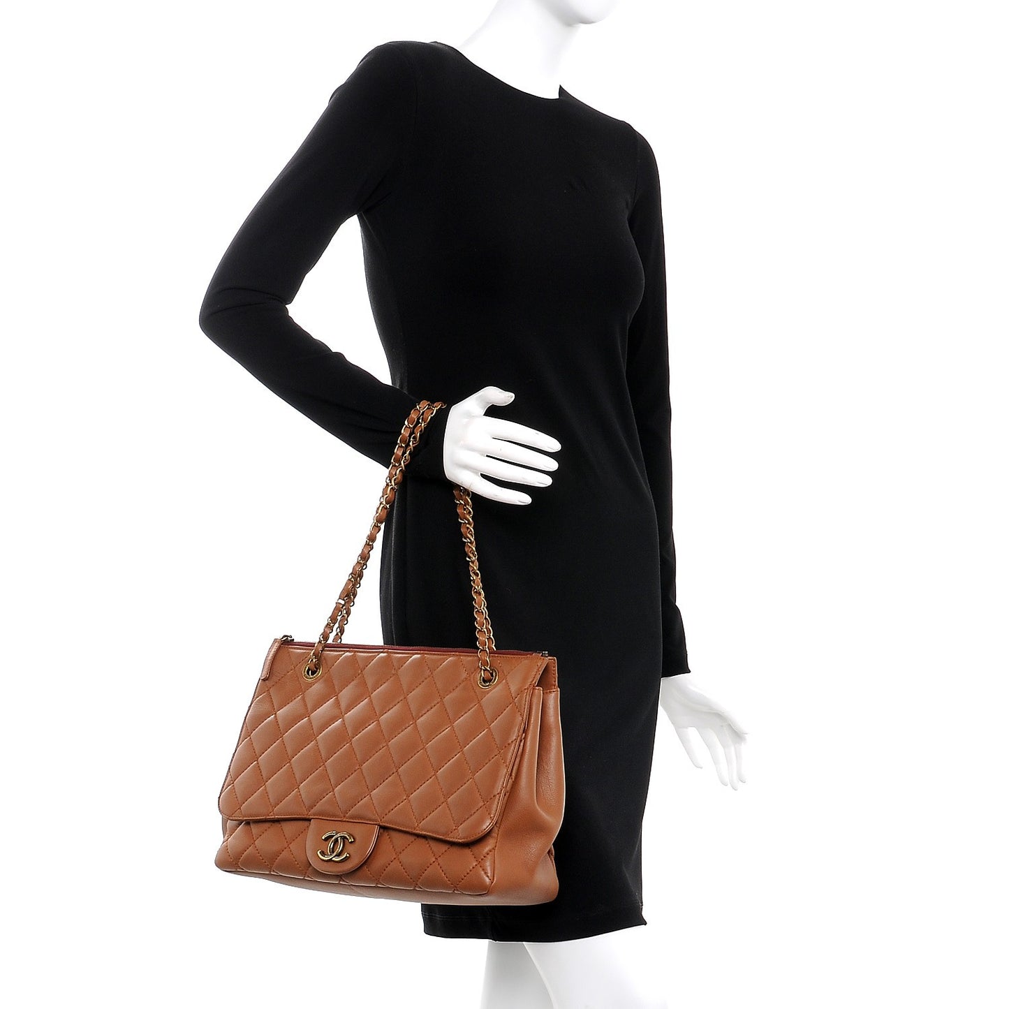 Lambskin Maxi Blizzard Zip Top Flap Bag Tan